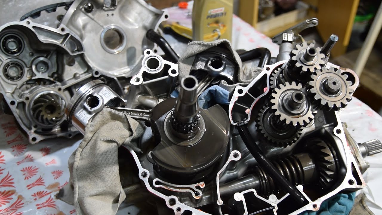KFX 700 I Bruteforce crankcase disassembly 