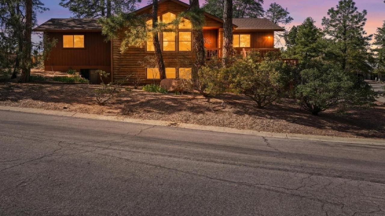 102 N PARKWOOD Lane, Payson, AZ Presented by Tamra Lee Ulmer & Team~.