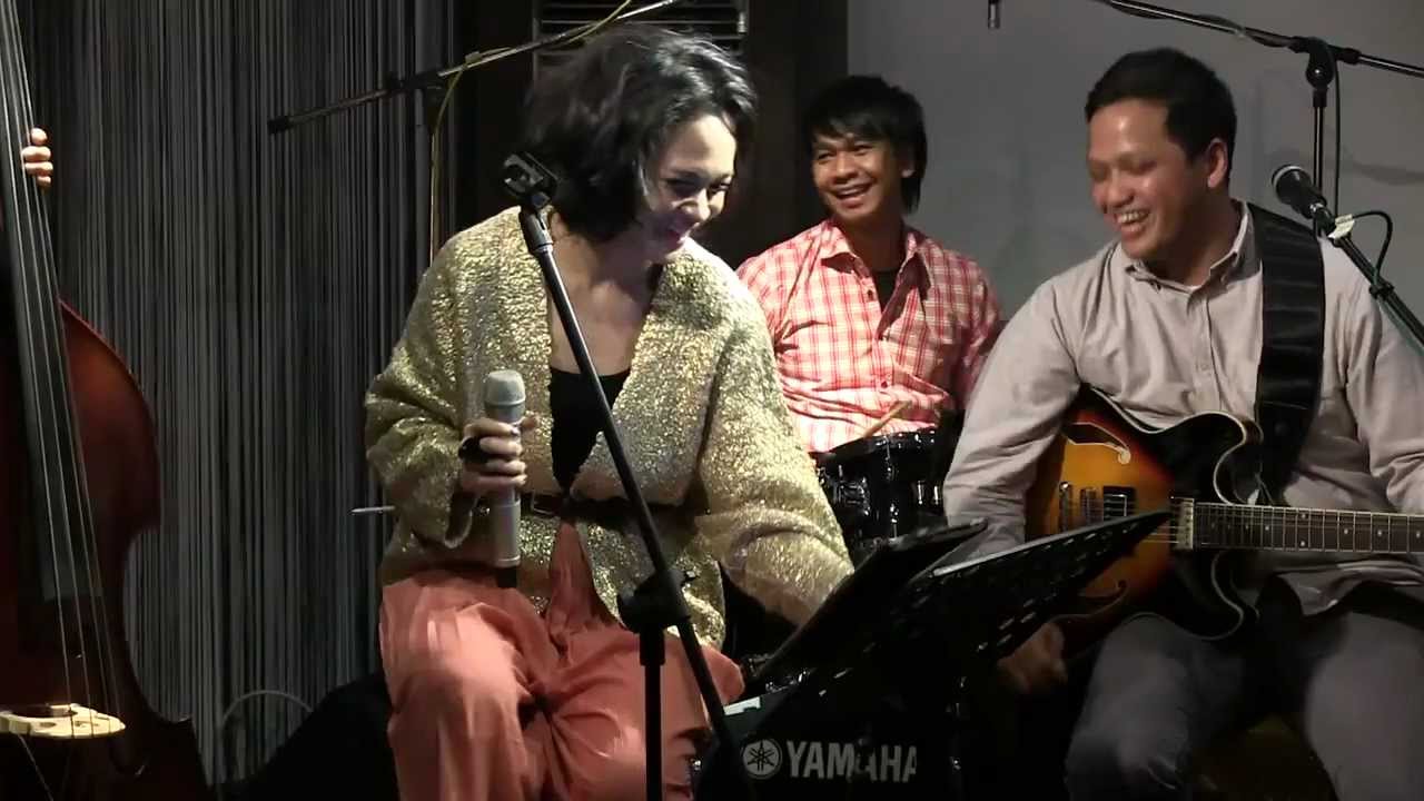 Andien - Inside And Out @ Mostly Jazz 23/03/12 [HD]