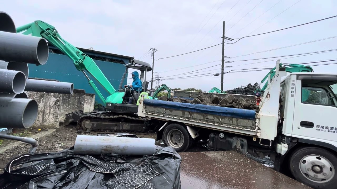 backhoe operator rainydays 