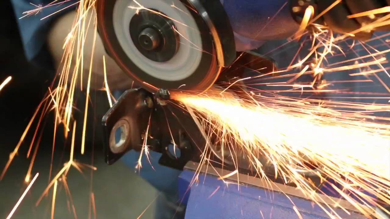 How To Rebuild or Replace Door Hinges for 1994-2002 Dodge Trucks - Kevin Tetz with LMC Truck