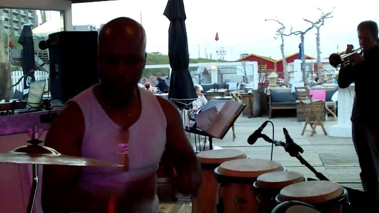 Sammiro percussion - Get Lounged at Soomers juli 2010 - 02