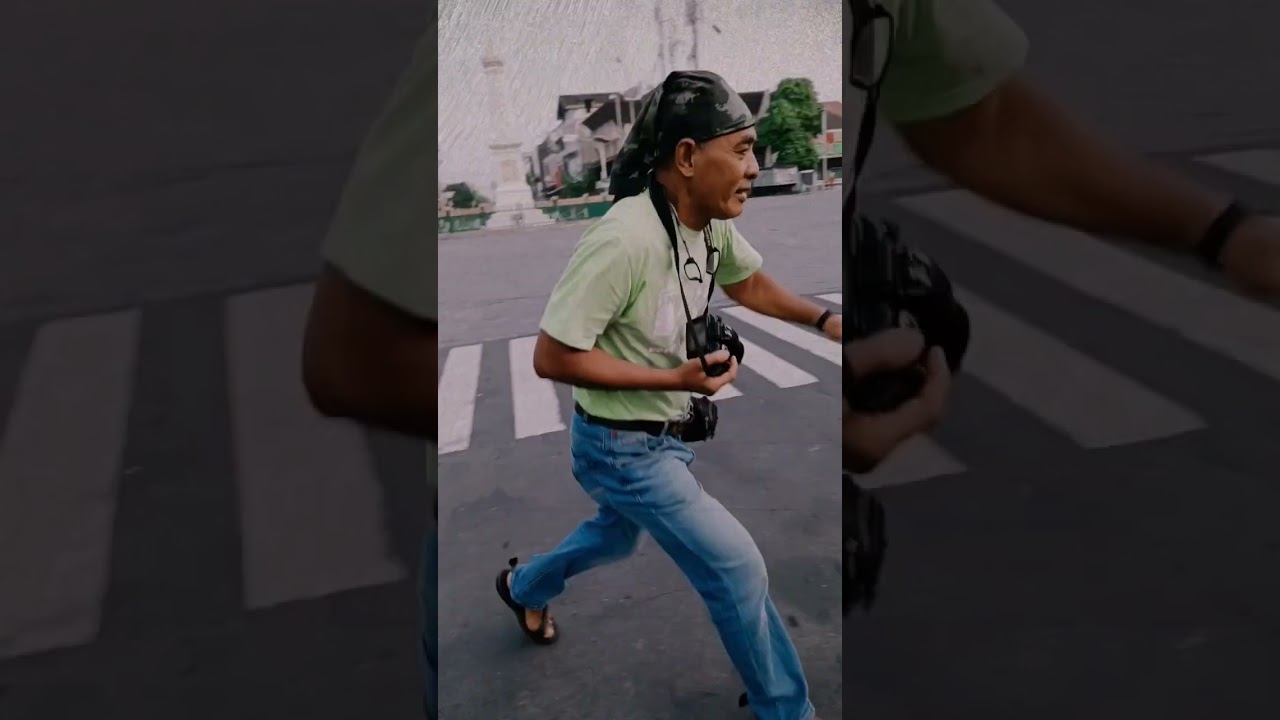 Berbagi Bahagia Di Tugu Yogyakarta Ala Daniel Suharta