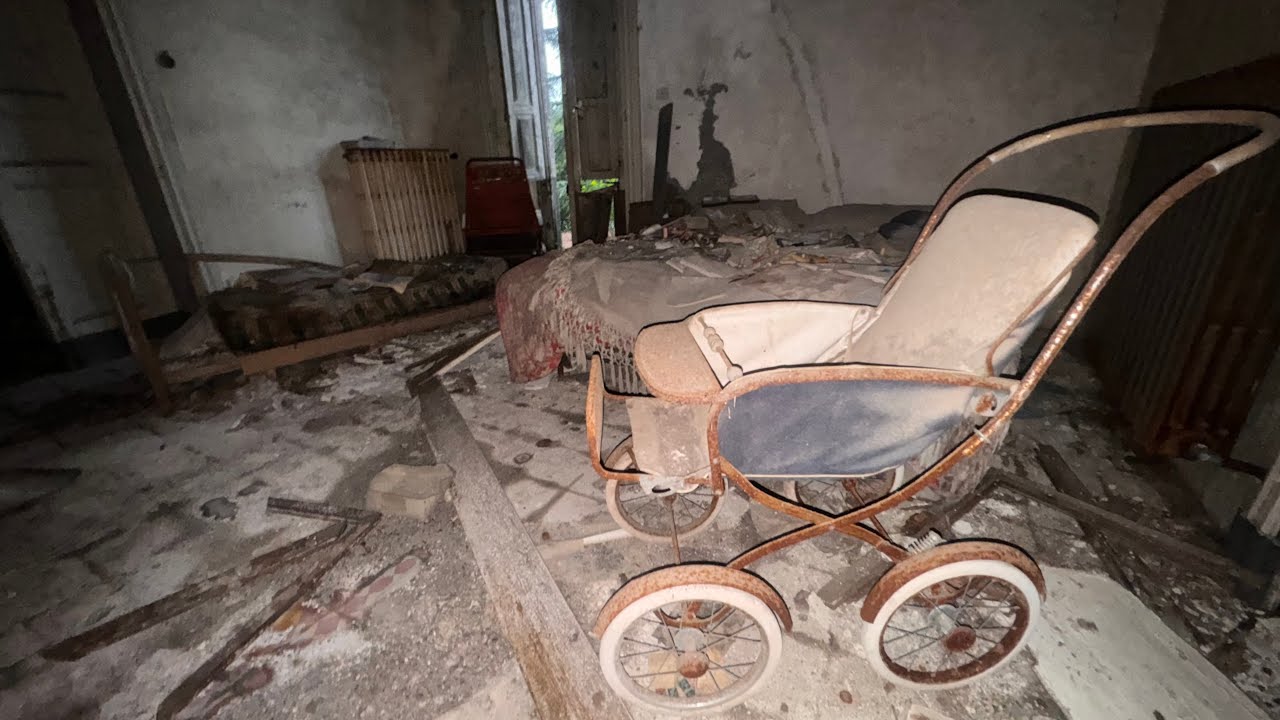 CASA TUTTA ARREDATA ABBANDONATA LA PIÙ ANTICA