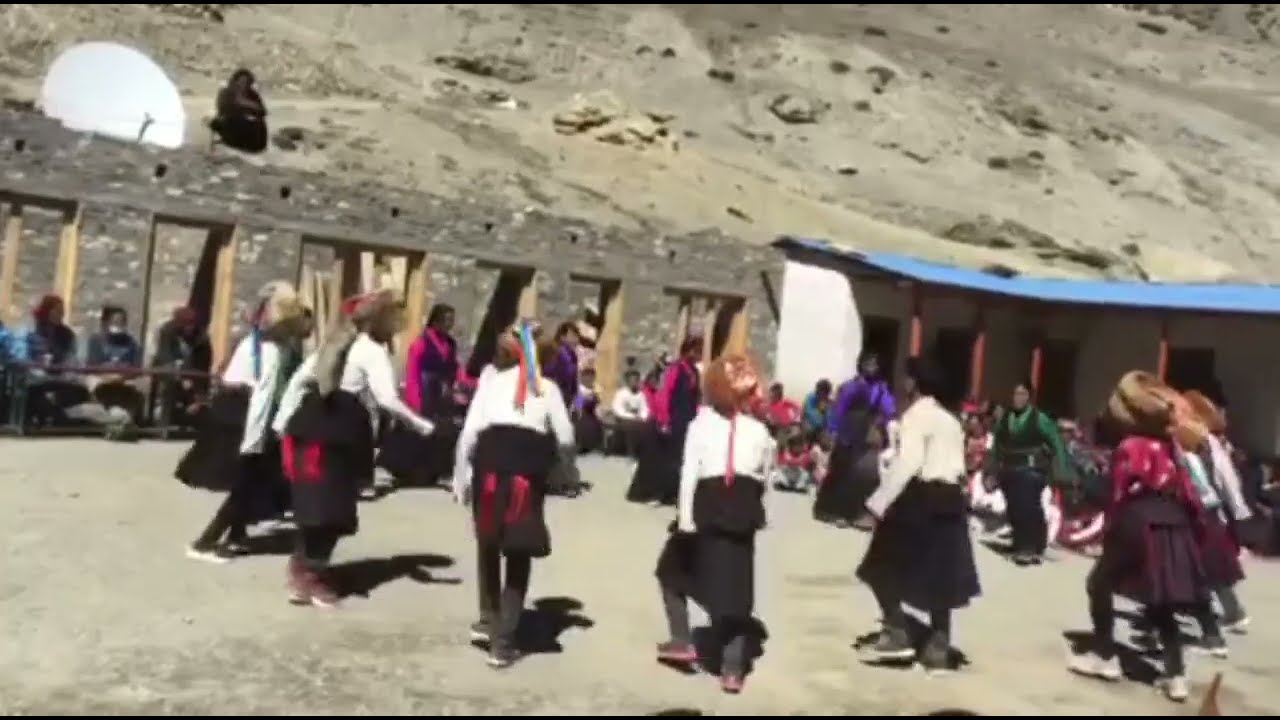 དོལ་པོ་ཚར་ཀའི་སློབ་ཕྲུག་ནས་འབྲོག་གཞས།DOLPO Disco dance from chharka's students.