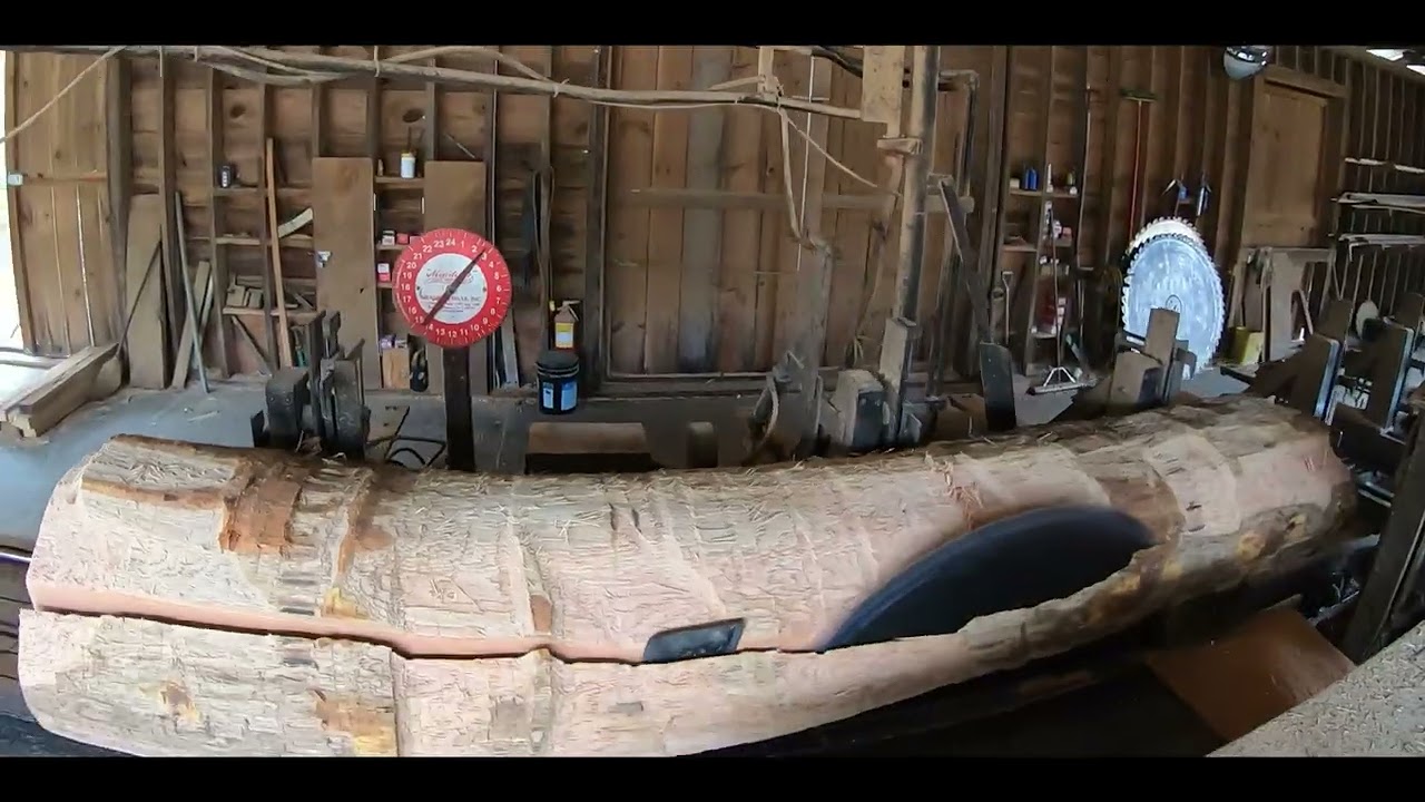 Sawing a 30” black oak into 4/4 lumber 