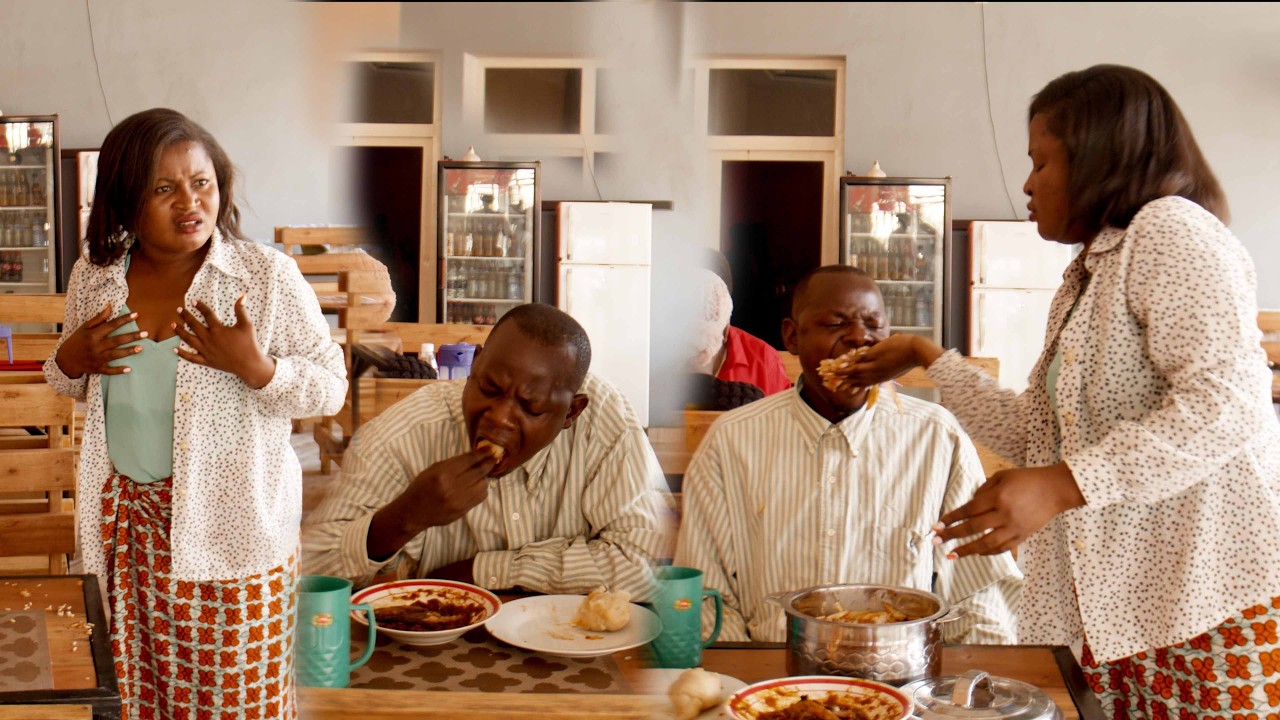 ALICE Akubitiye ECKO SPACIO muri Restaurant