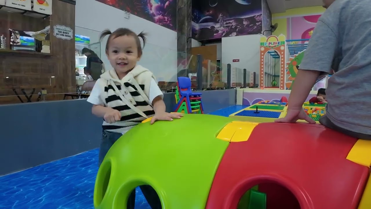07.12.25 Su chơi Angel Kids
