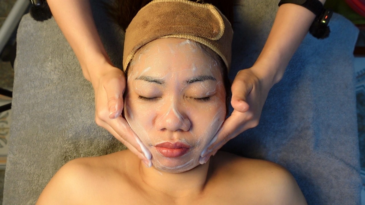 Facial Cleansing Therapy Using Makeup Remover and Facial Cleanser | At-Home Skincare