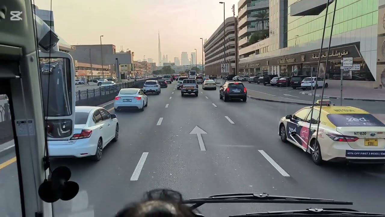 SUASANA DI TENGAH BANDAR DUBAI - FRAME OF THE FUTURE - MENUJU KE BURJ KHALIFA