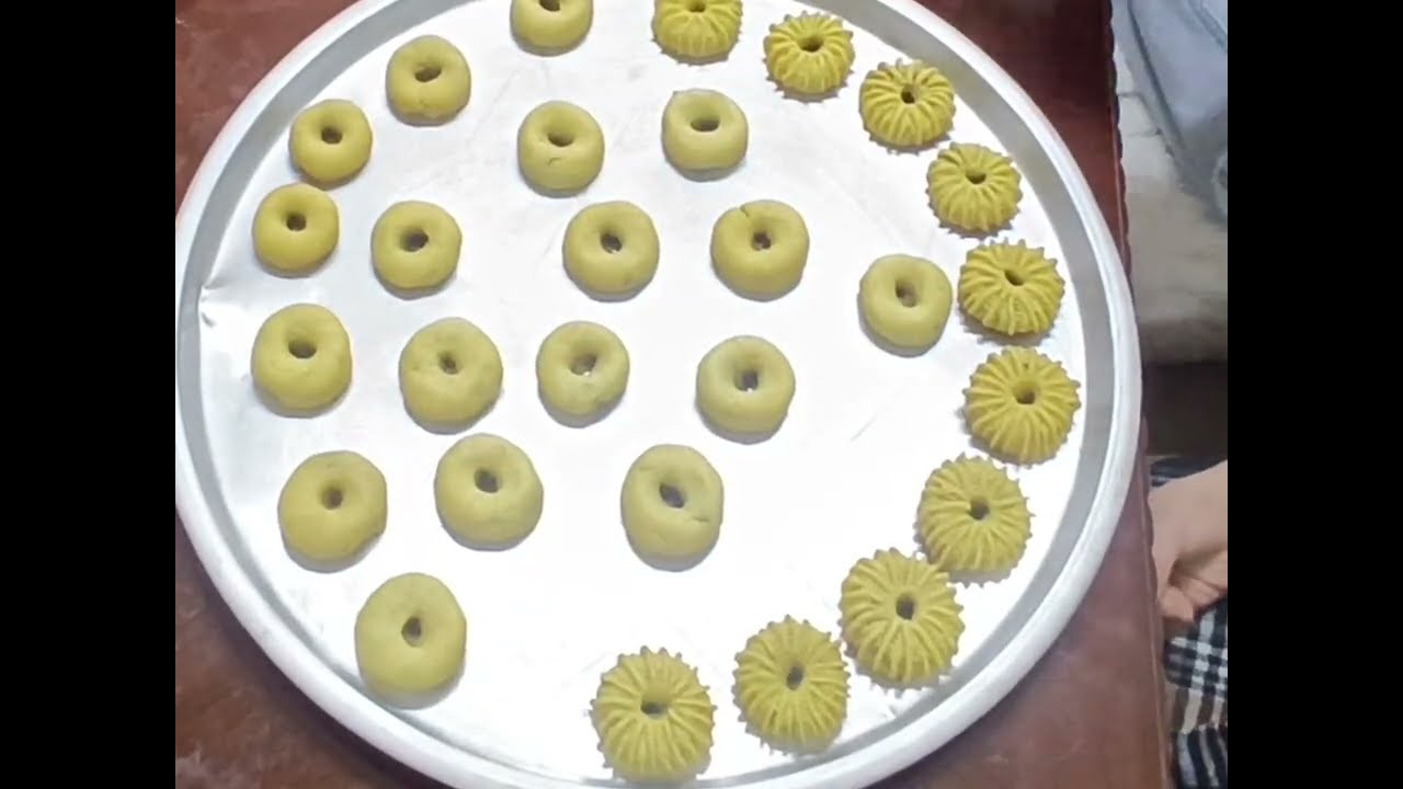 كعك العيد بالسميد بطريقة ناجحة خطوة بخطوة والطعم ولا غلطة😋بأطيب وصفة