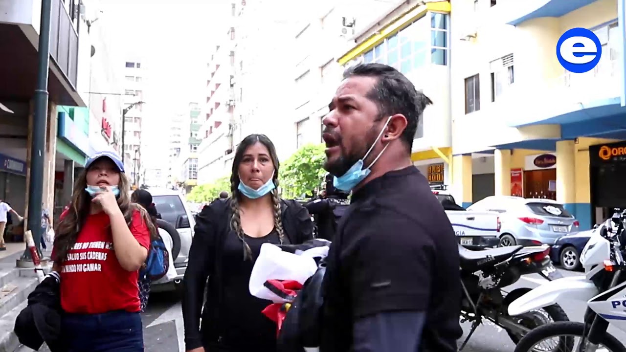 Guayaquil: Plantón por el luto