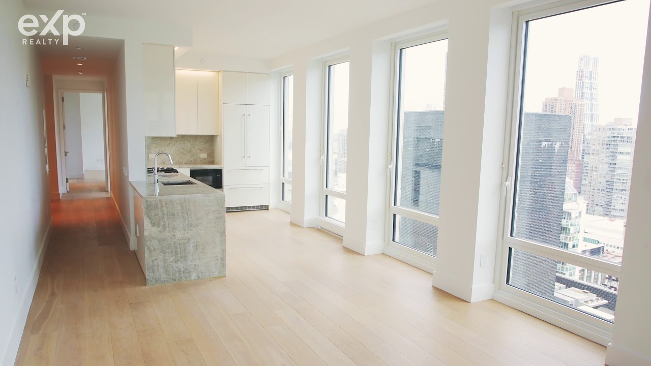 15 W 61 St #27B