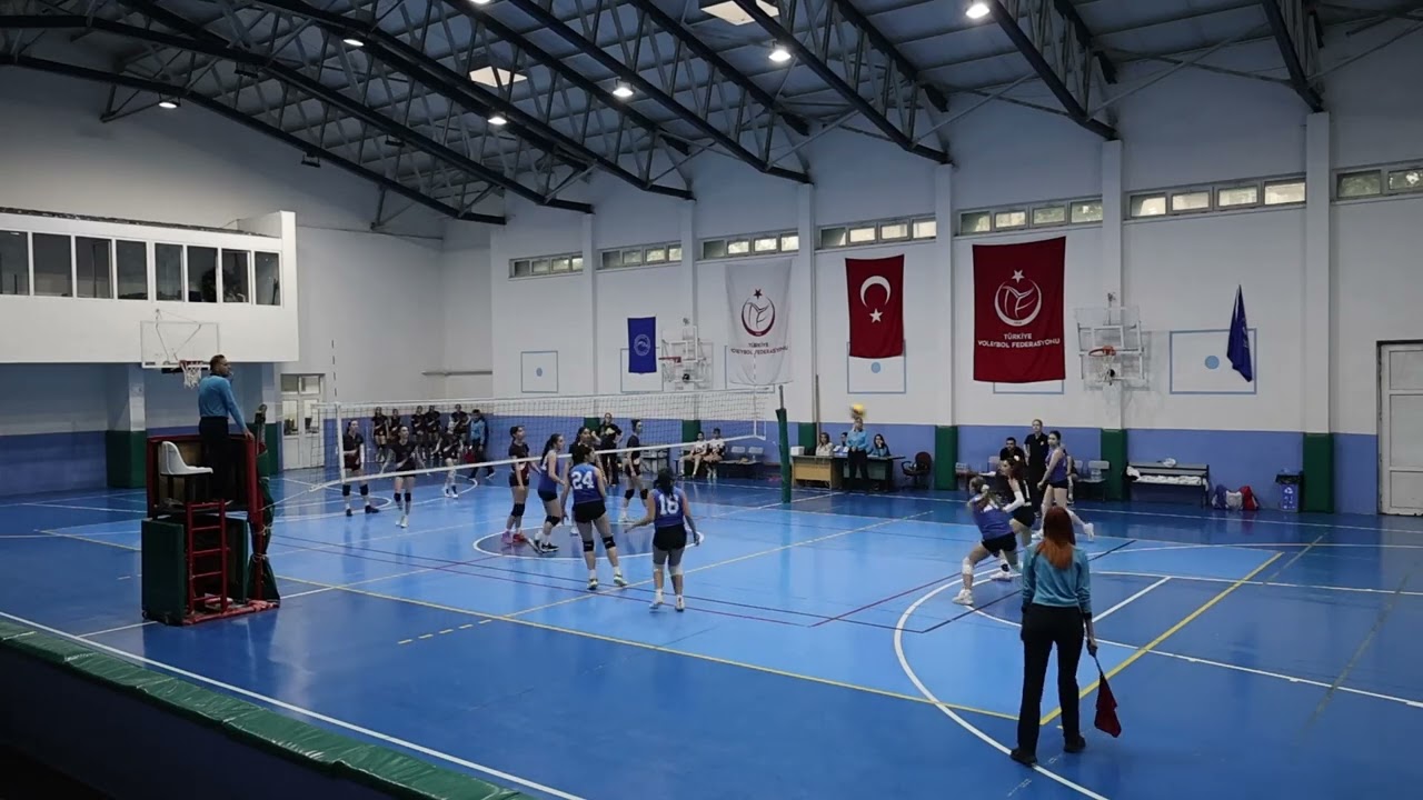 10.05.2025 Ankara Genç Kızlar Ligi Yarı Final  B Grubu Gölbaşı İncek Spor - Performans Ankara