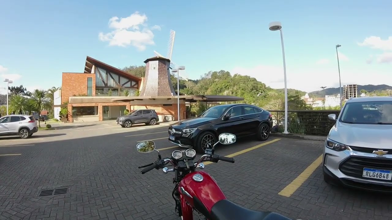 Andar de moto é perigoso ? Saiba por quê .
