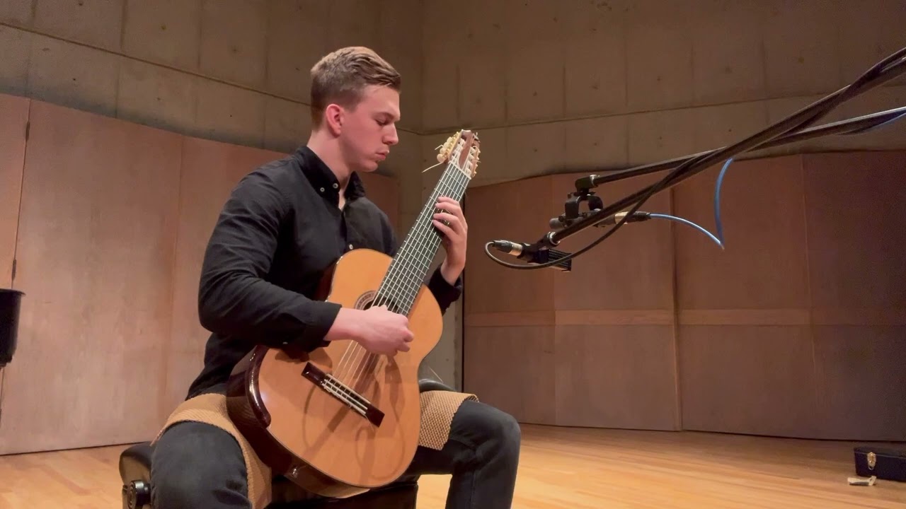 Ralph Towner: The Hollows (8-string guitar)