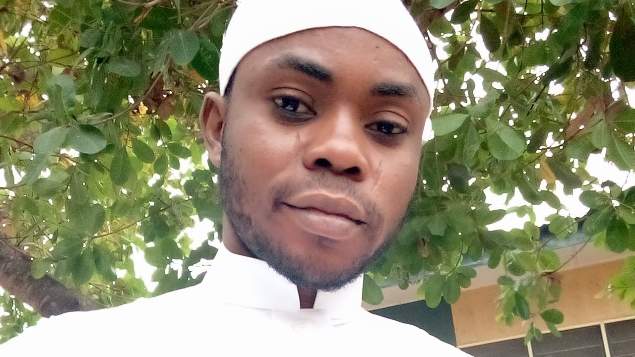 ESIN ORO ATI IKILO PATAKI FUN DR SARAFA GBADEBO LORI ORO TABLIG.