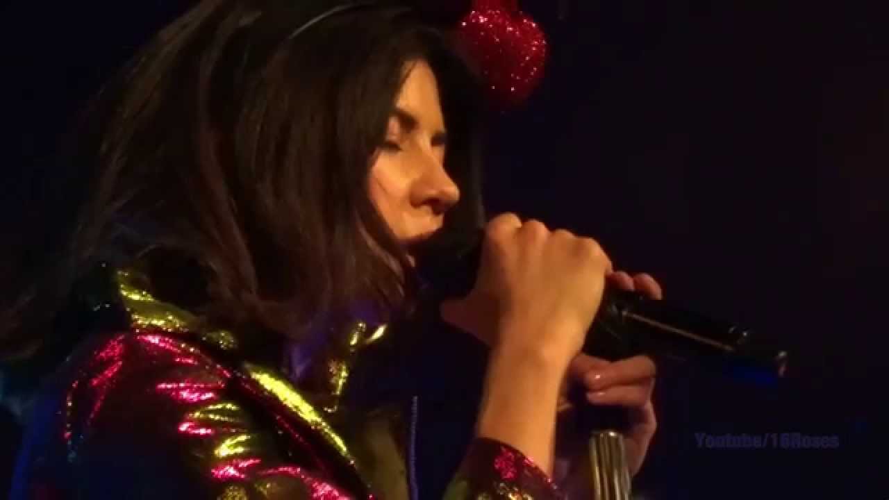 Marina and The Diamonds -LIVE- 