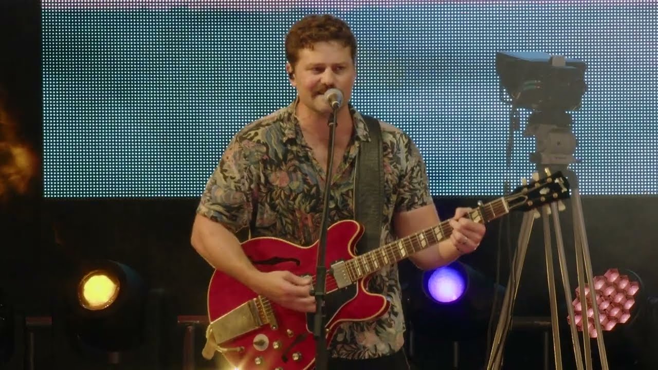Route 33 - Summer You (Live in Tamworth) - Live Music Video (Official)