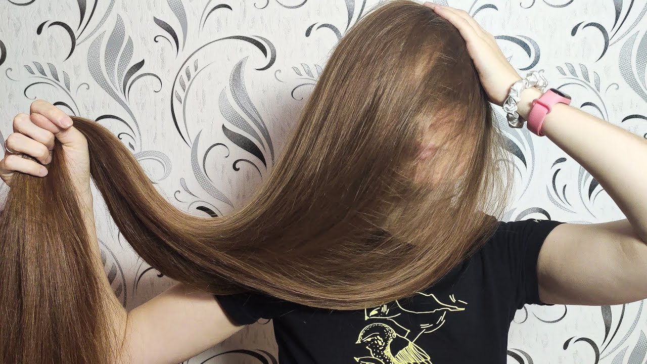 Soft and super long hair 😍 over face (preview)