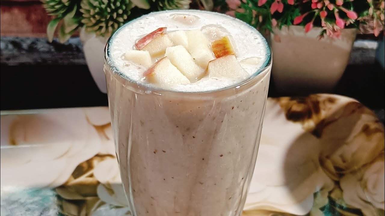 Apple pie smoothie 🥤#recipe #food #foodie .. jyoti ki kitchen 🧑‍🍳