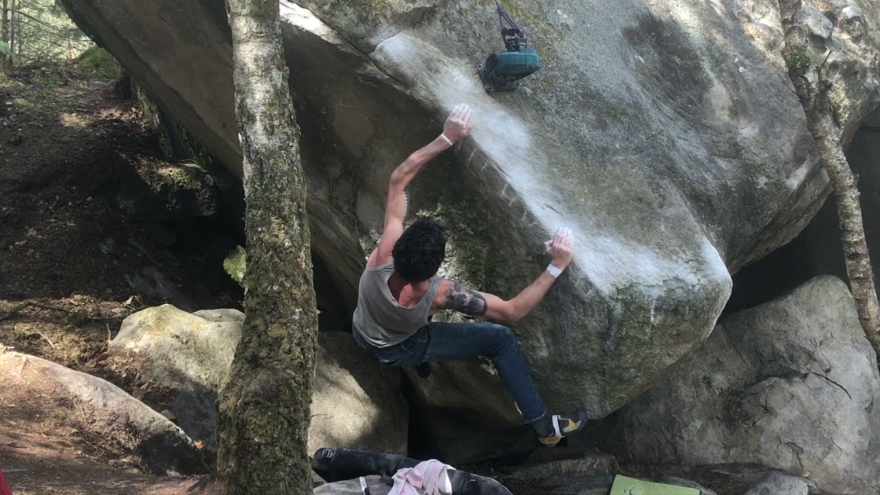 Papillon 8A, Fontainebleau, Rocher de la petite Reine