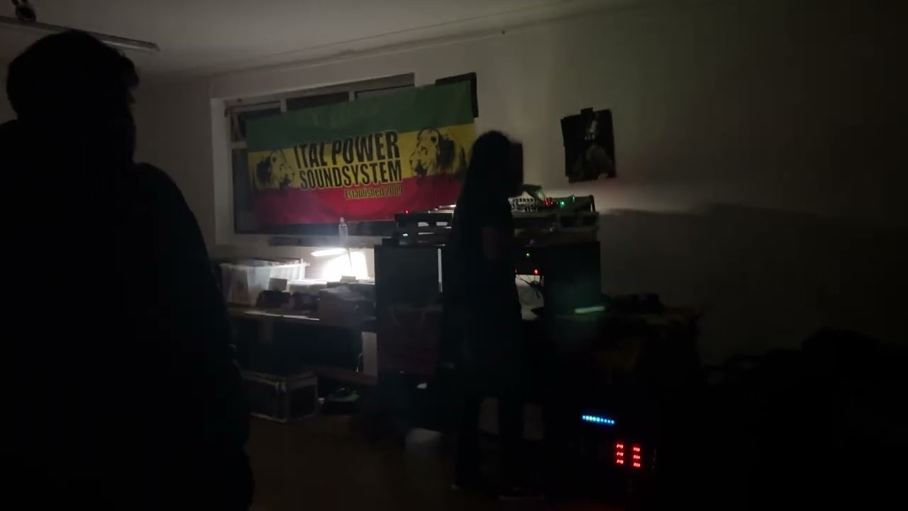 ITAL POWER SOUNDSYSTEM @ BROOKHOUSE FC 19 12 25 Pt 10