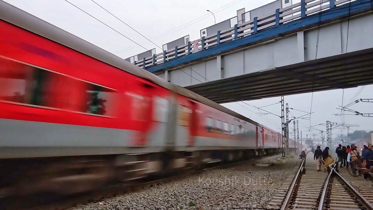 High Speed 130km/h Trains tears Dankuni | Rajdhani, Duronto, Superfast, Intercity - INDIAN RAILWAYS