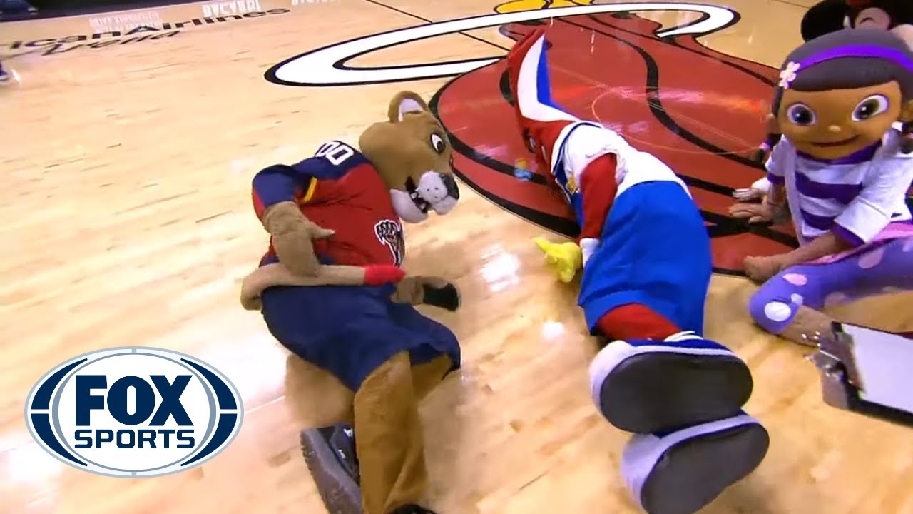 Heat mascot completely FAILS this flip