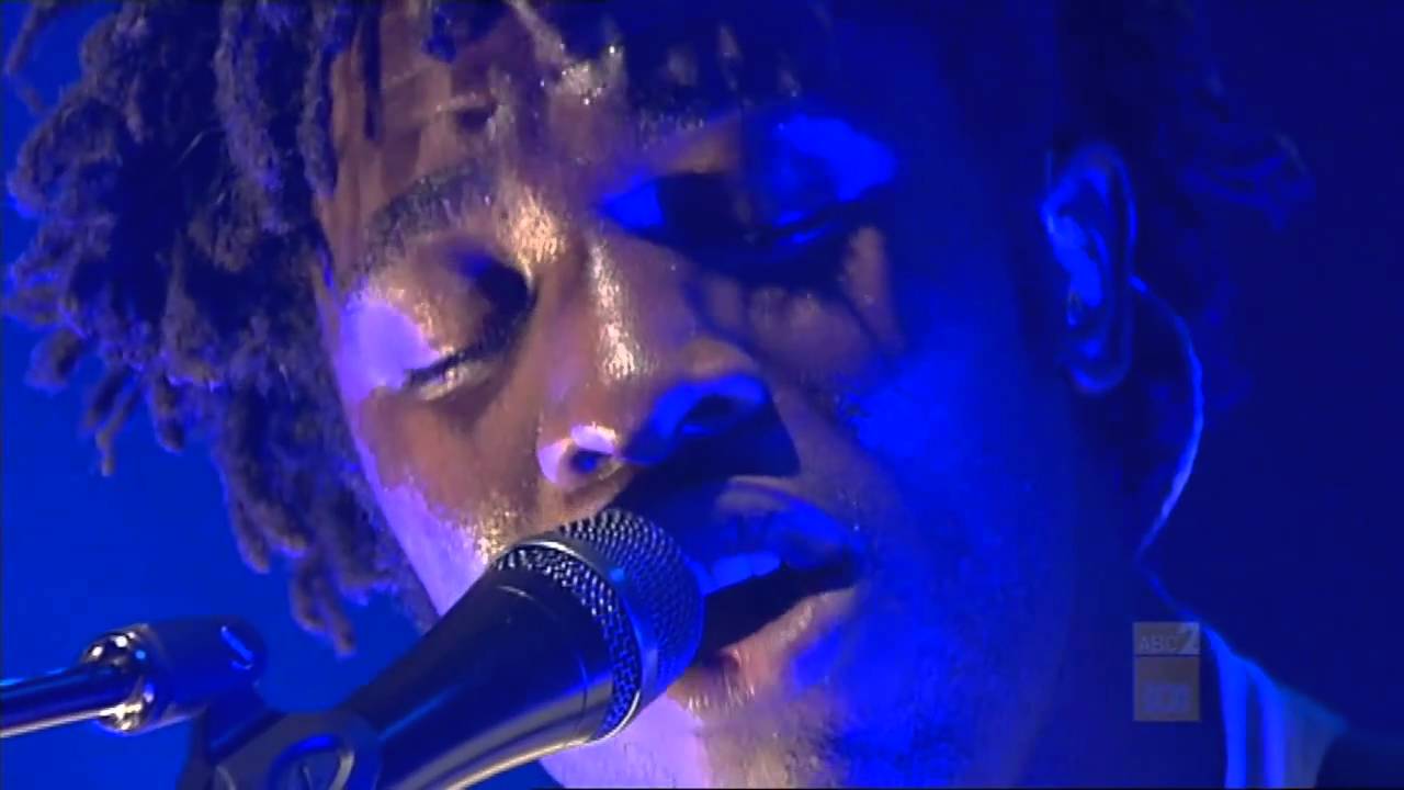 Bloc Party - Sunday [Live at JTv ABC] HD