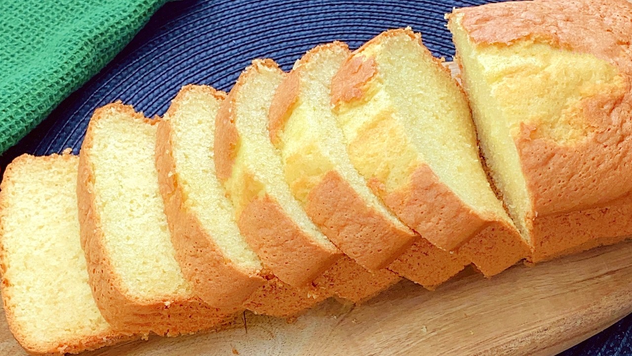 Easy Vanilla Cake Recipe - Quick and Delicious Homemade Cake, Recipe in 5 Minutes!