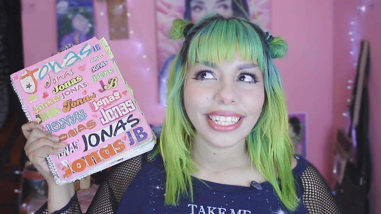 ¿VUELVEN LOS JONAS BROTHERS? / Reaccionando a mi libreta JONATICA.