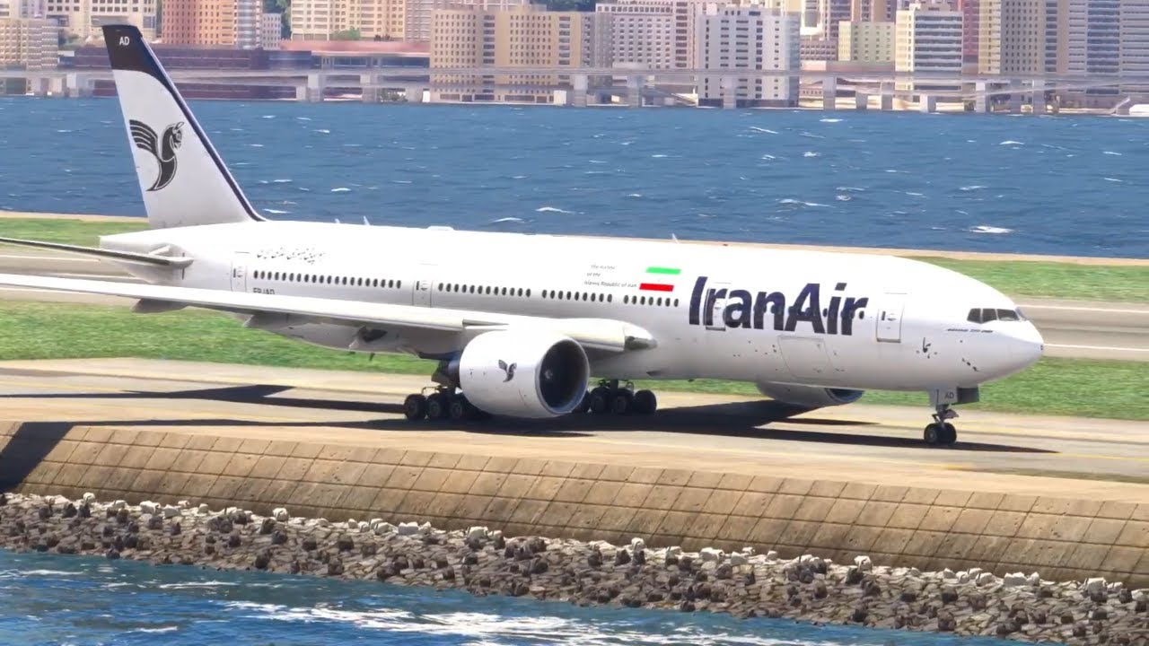Rare Moment! Iran Air Boeing 787 Takeoff from Kai Tak Airport
