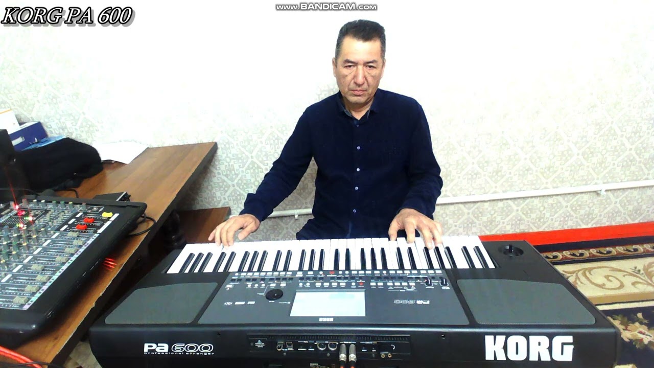 KORG PA 600