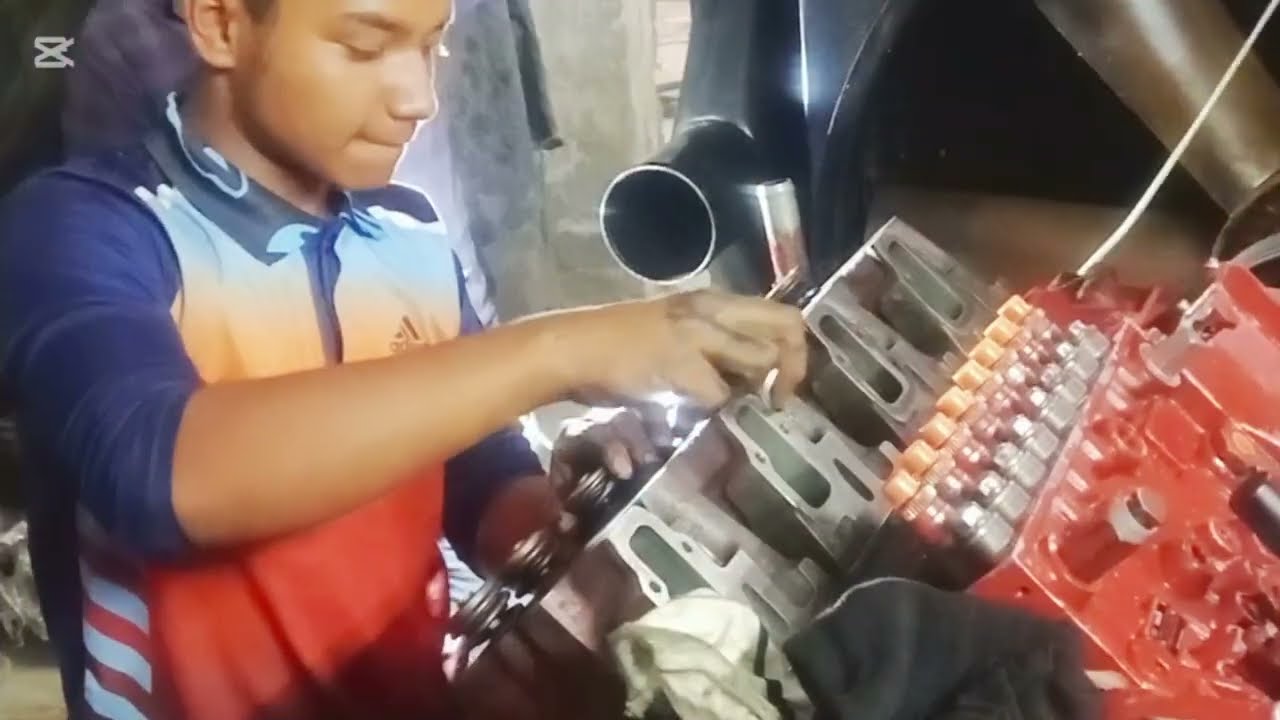 # Doosan Daewoo 8 cylinder engine over calling #automobile #weldingmachine #weldments #mechanic