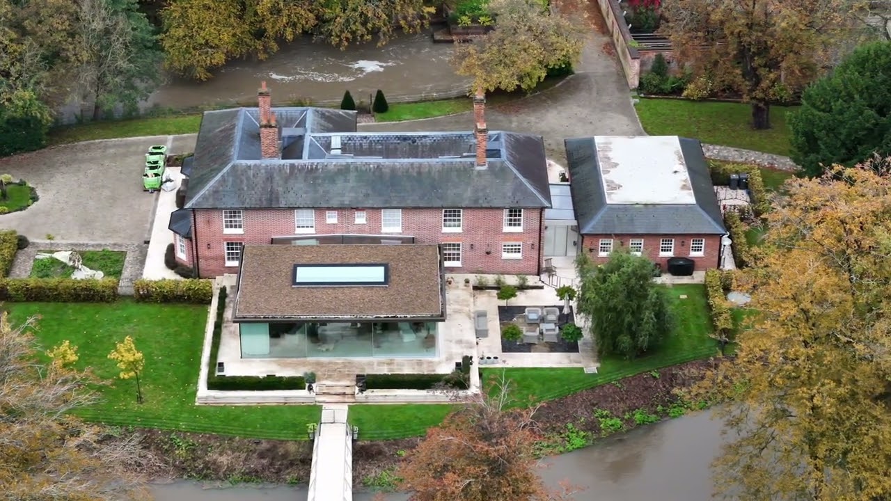 Kate Bush, former home estate in Theale Berkshire