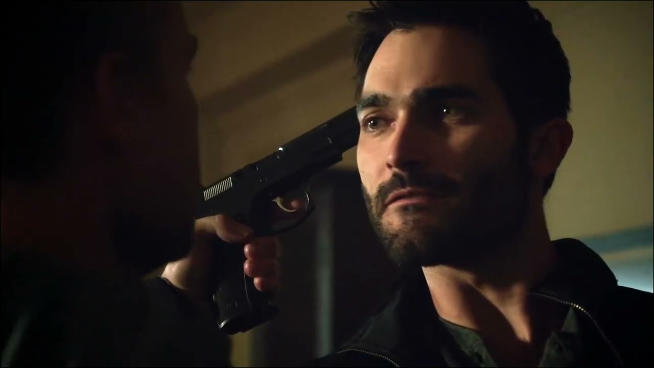 derek hale | stay keeg