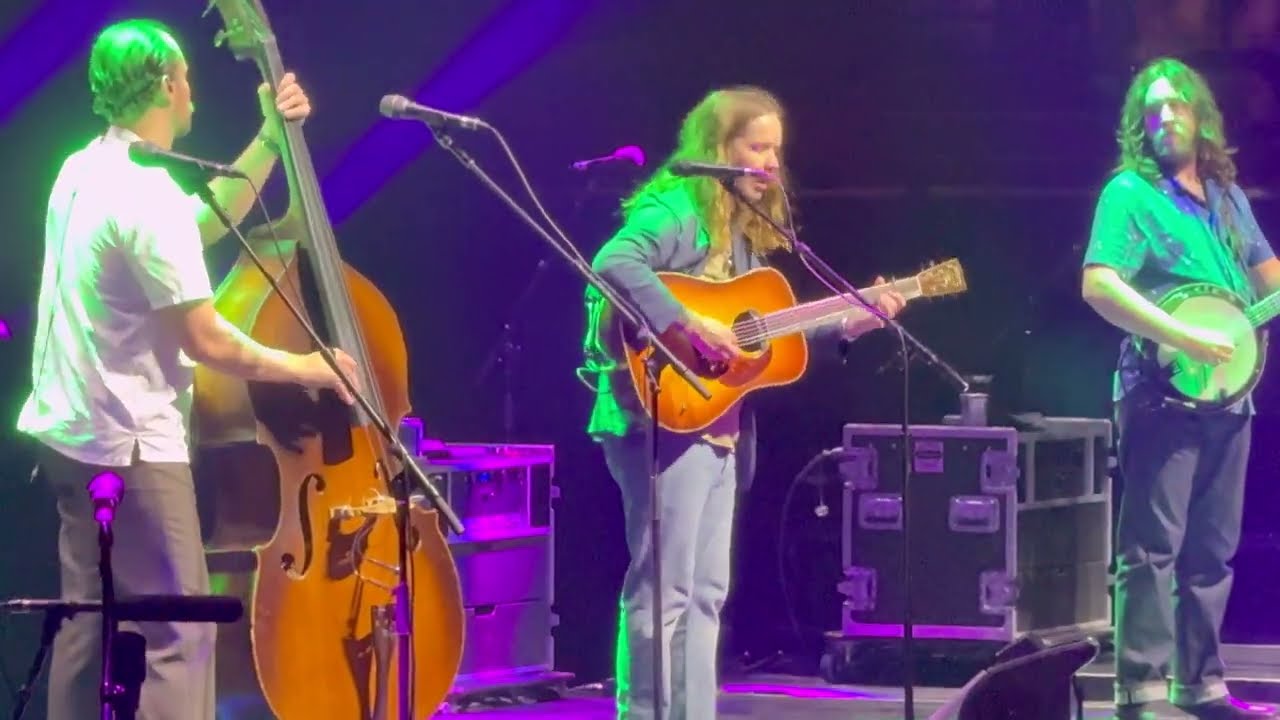 Billy Strings “Reverend”(Greensky Bluegrass cover) 08/24/24 Los Angeles, CA 4K