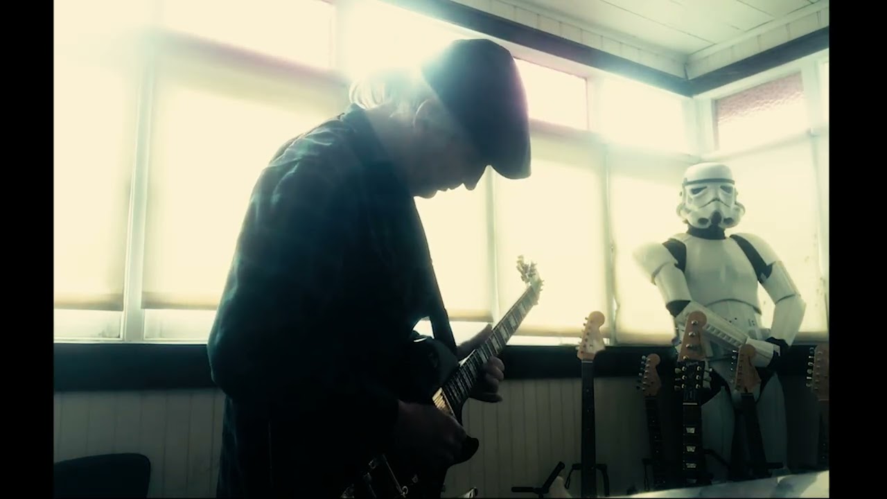 'Low lying cloud' - ambient guitar loop #ambientmusic #ambientguitar
