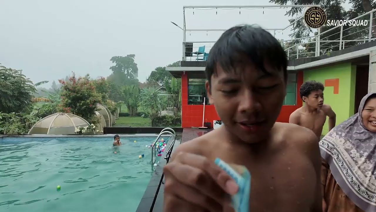 KESERUAN LOMBA DI KOLAM RENANG  I   FAMILY GATHERING SAVIOR SQUAD 2026