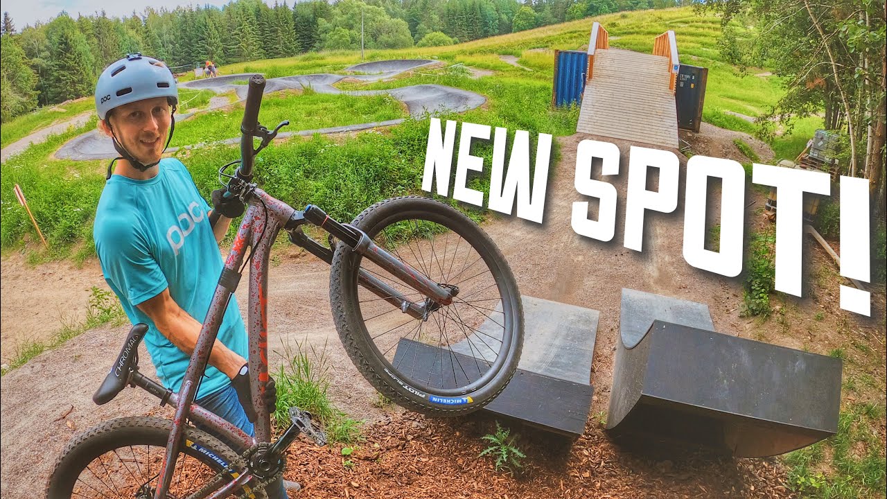 RIDING THE SMALLEST MULCH JUMP EVER..! (HUGE TRICKS)