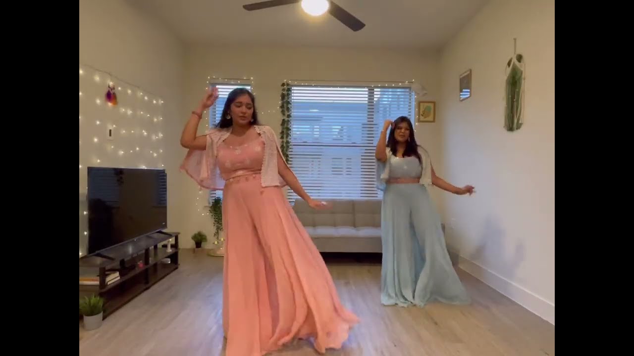 Sisters Bollywood Dance Performance 💃🥹| Sangeet Dance | Say Na Say Na | Leja Leja Re | Dupatta Mera