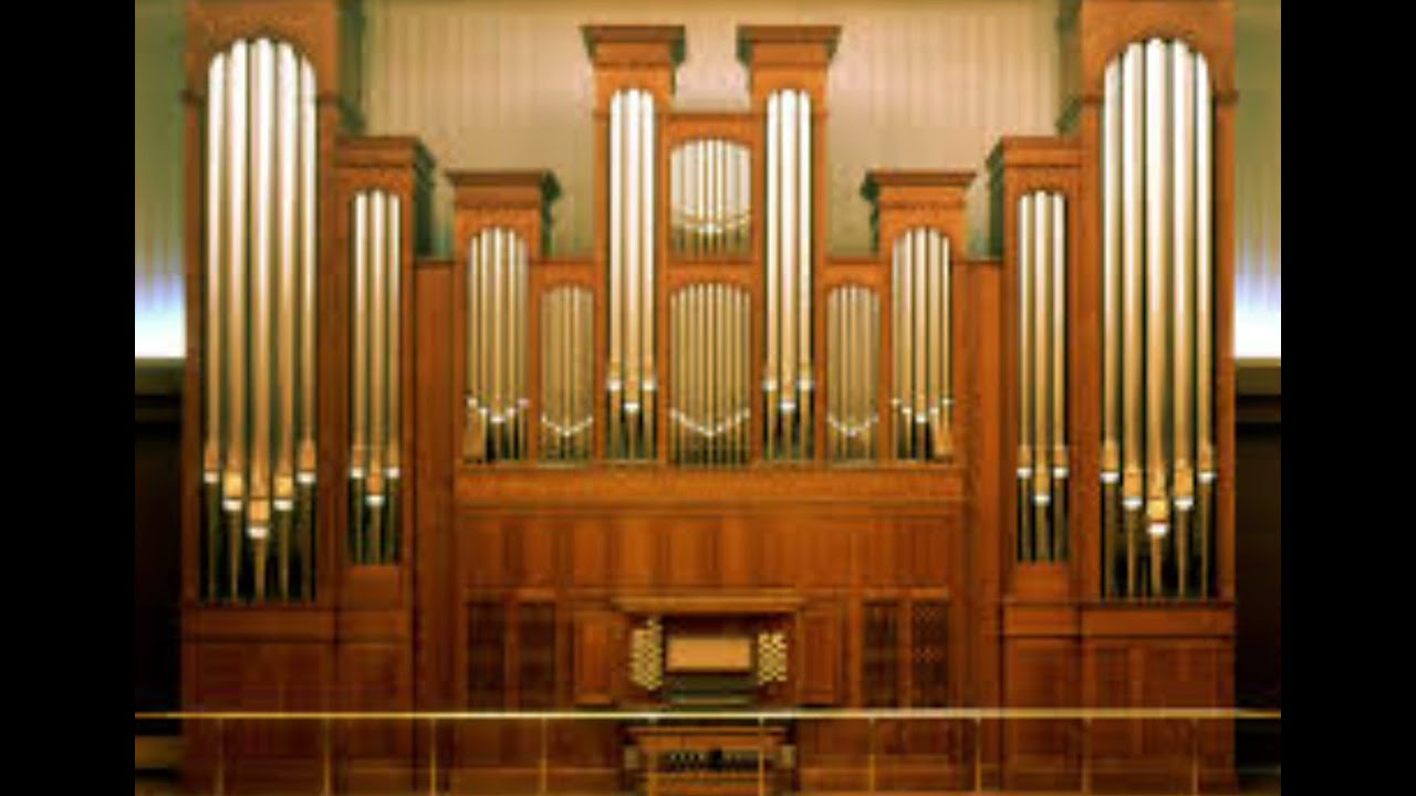 Pipe organ playing auld lang syne 