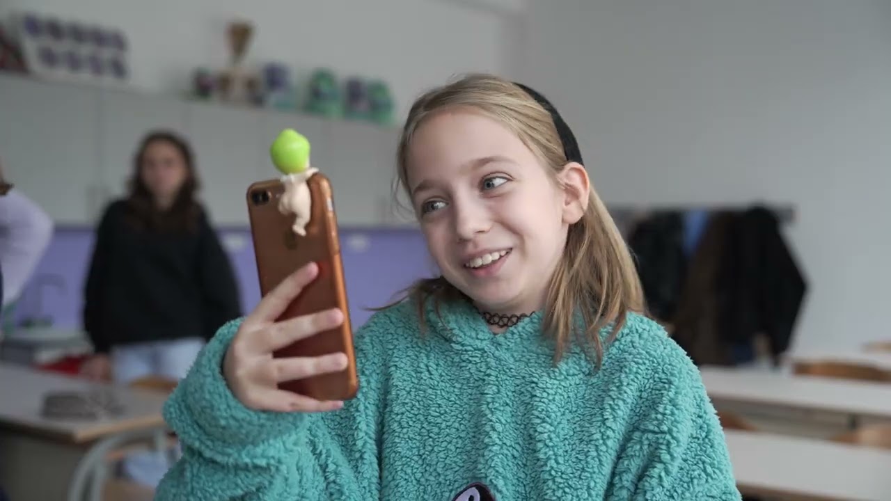 LAŽNA UZBUNA - Film Lab 