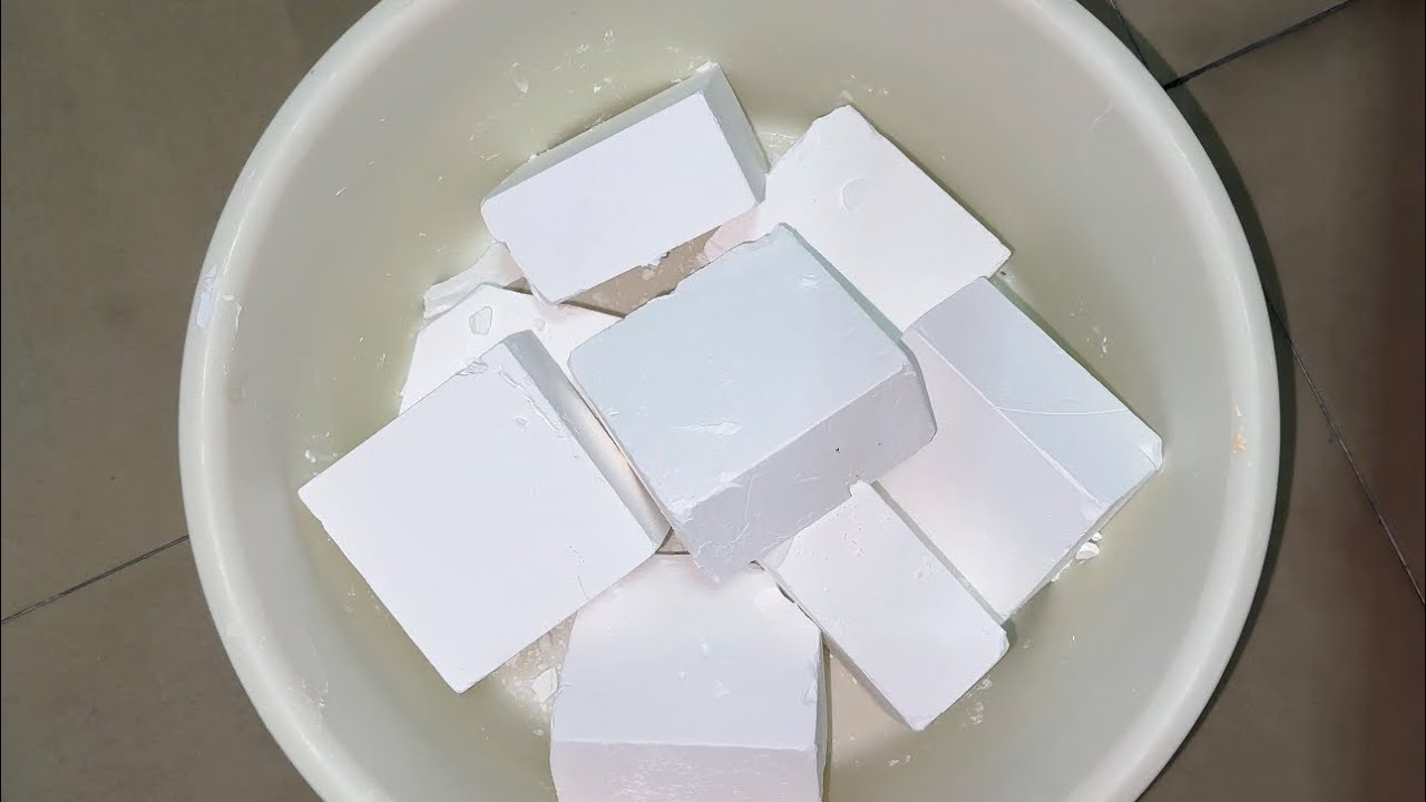 Crushing 8 Fresh Chalk Blocks | Hard & Crisp ASMR | Satisfying Gritty Sounds.🎧