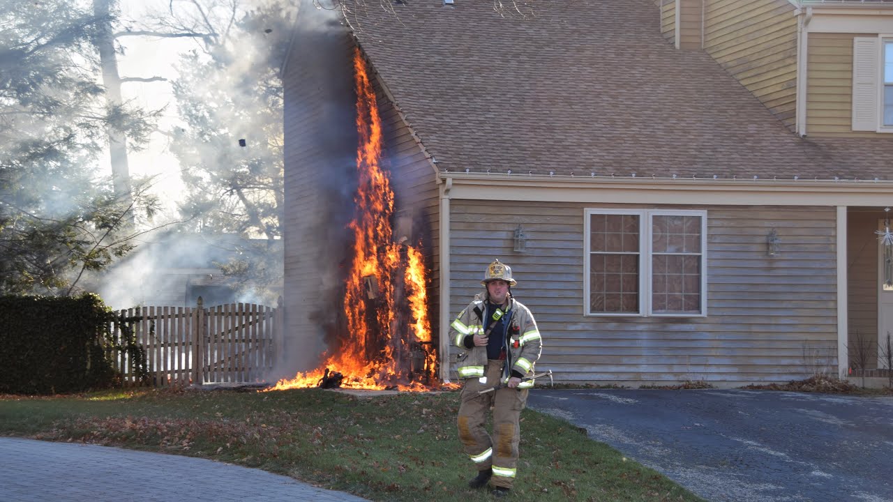 *PRE ARRIVAL* Working House Fire Toms River NJ 12-6-24
