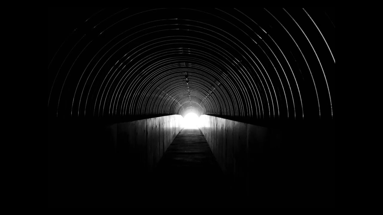 Enter the tunnel - Cinematic Orchestral Tension