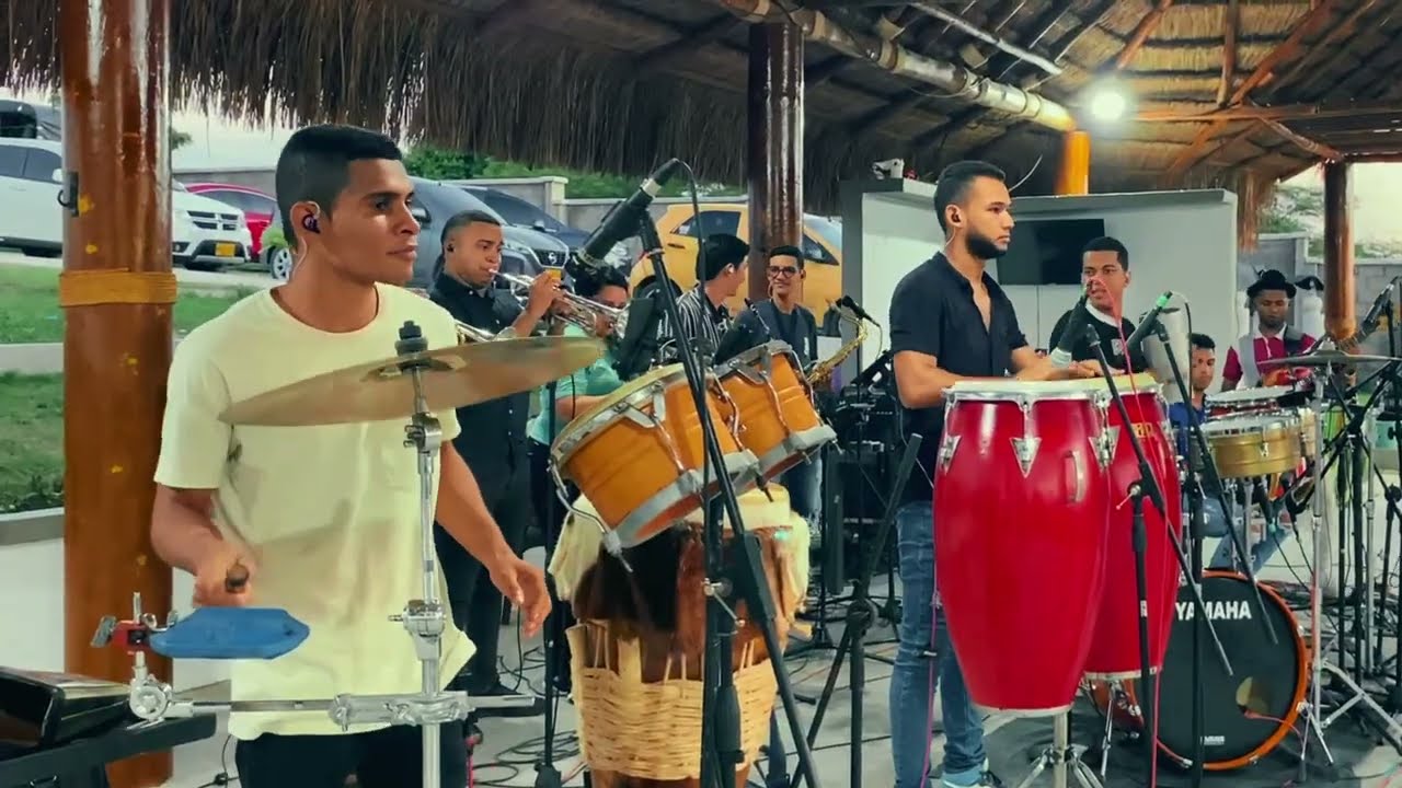 Popurrí De Coros - La Familia De Cristo (Modo Ensayo)