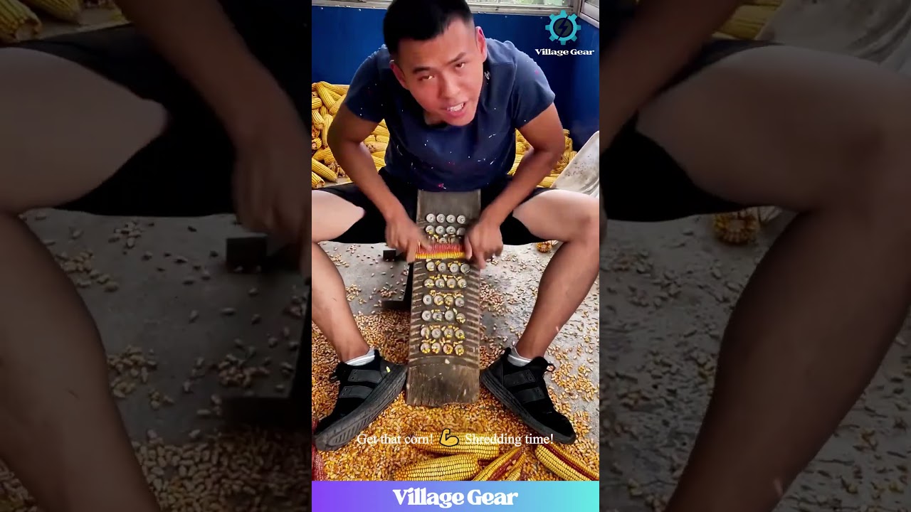 Who Needs a Machine When You Have BOTTLE CAPS?! 😂 Corn Hack 101! #diyhacks #funny #recycle #genius