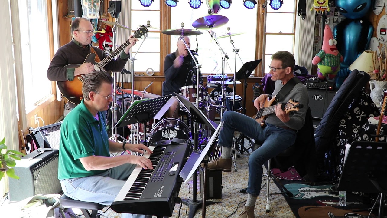 Deacon Blues ... Live at Ken's House